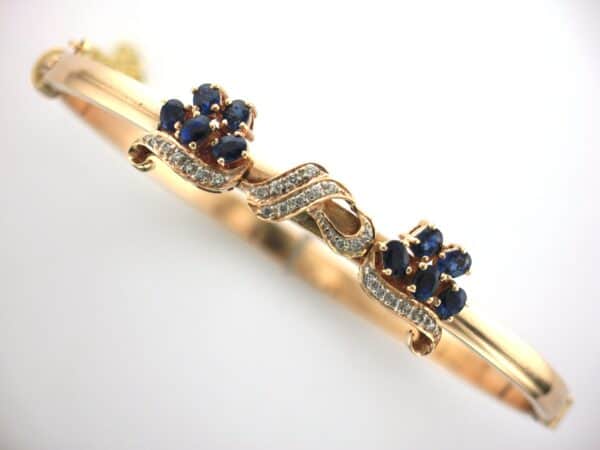 Madelyn_Sapphire Bangle_Pearl Perfect
