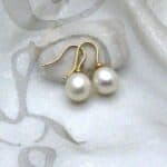 Graceful Freshwater Pearl drop earrings in 9ct Yellow Gold