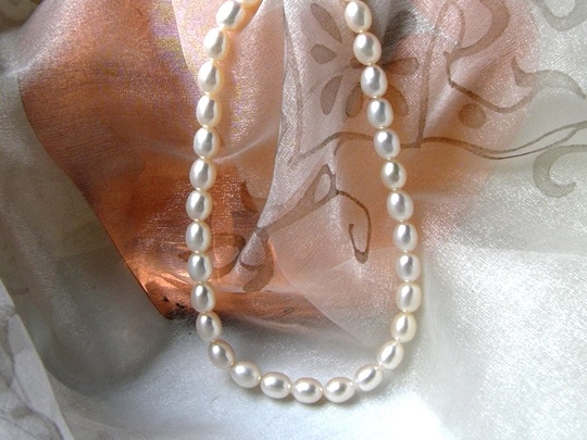 Freshwater Rice Shape Pearl Necklace finished with a filigree Sterling Silver clasp